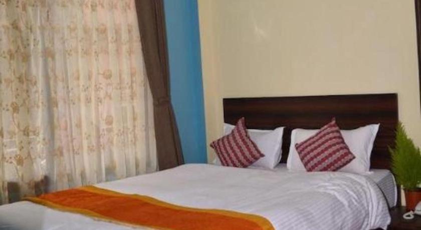 Oyo 492 Hotel Yeti Home Katmandu Dış mekan fotoğraf