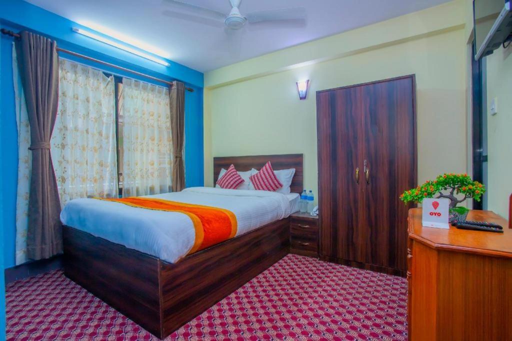Oyo 492 Hotel Yeti Home Katmandu Dış mekan fotoğraf
