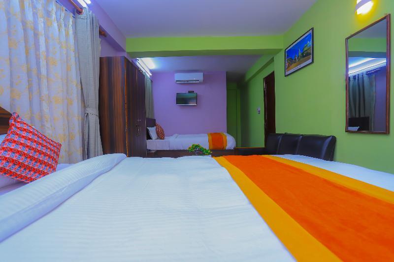 Oyo 492 Hotel Yeti Home Katmandu Dış mekan fotoğraf