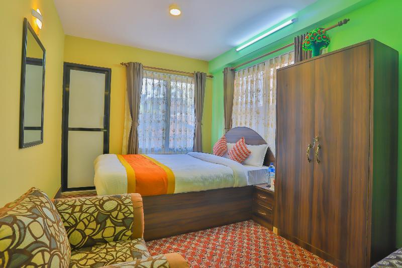 Oyo 492 Hotel Yeti Home Katmandu Dış mekan fotoğraf