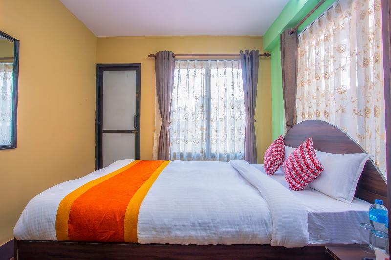 Oyo 492 Hotel Yeti Home Katmandu Dış mekan fotoğraf